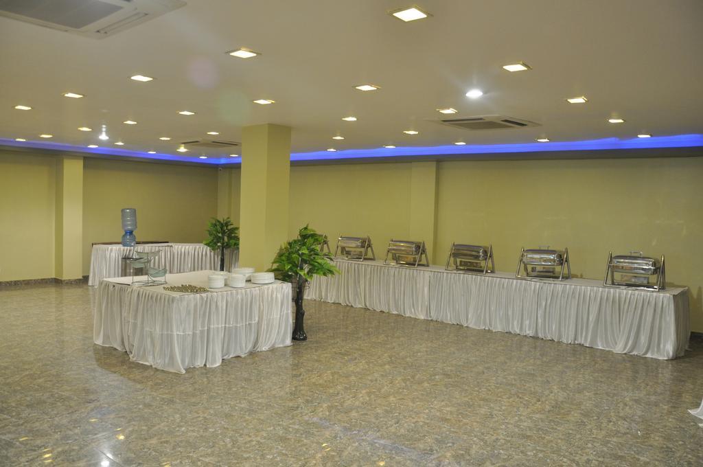 Hotel Vibhav Harsh Varanasi Eksteriør bilde