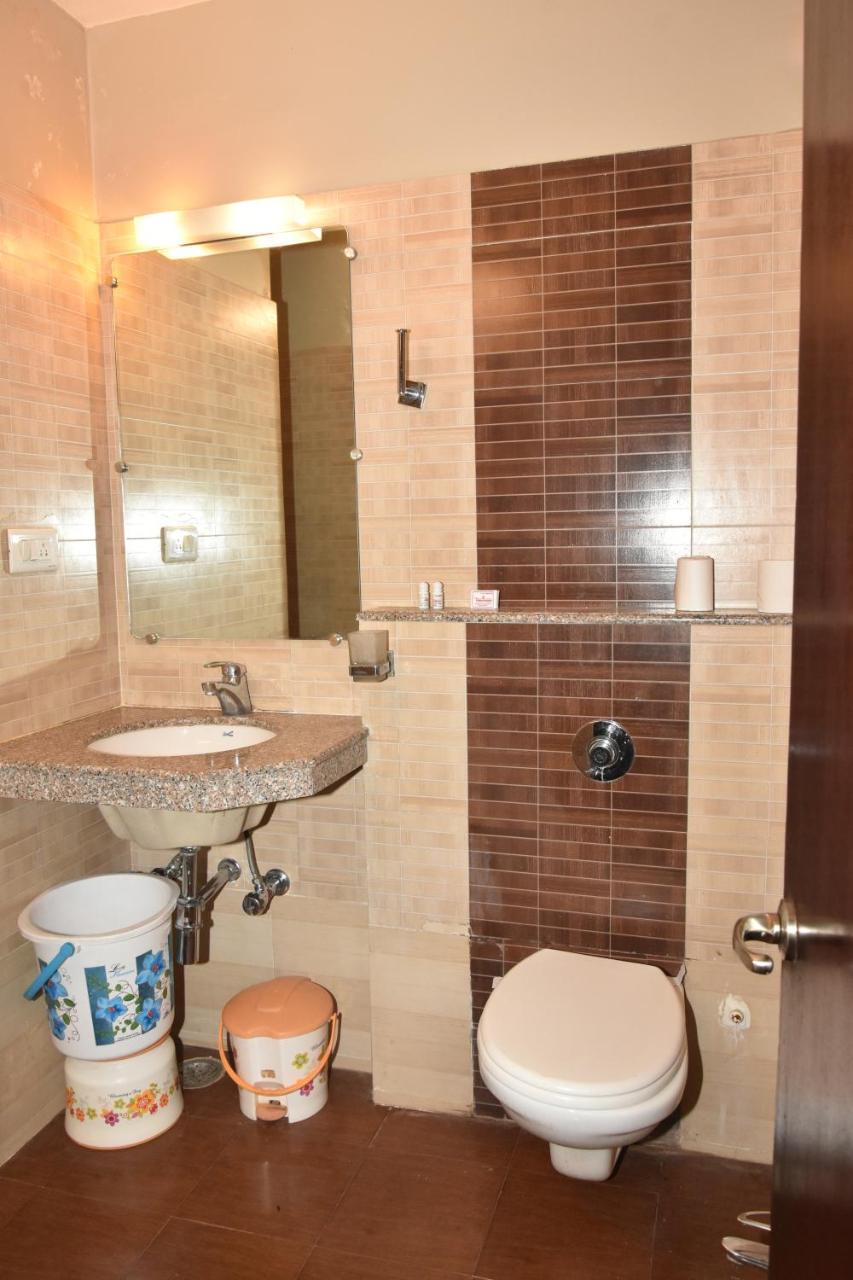 Hotel Vibhav Harsh Varanasi Eksteriør bilde