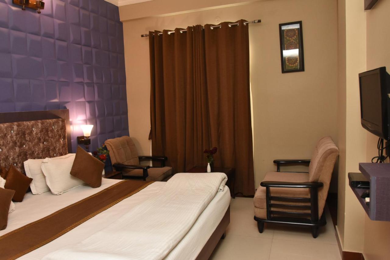 Hotel Vibhav Harsh Varanasi Eksteriør bilde